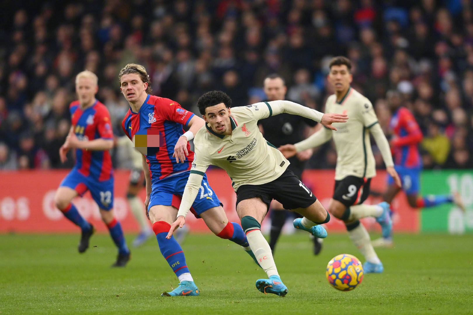 战吸引了众 战吸引了众