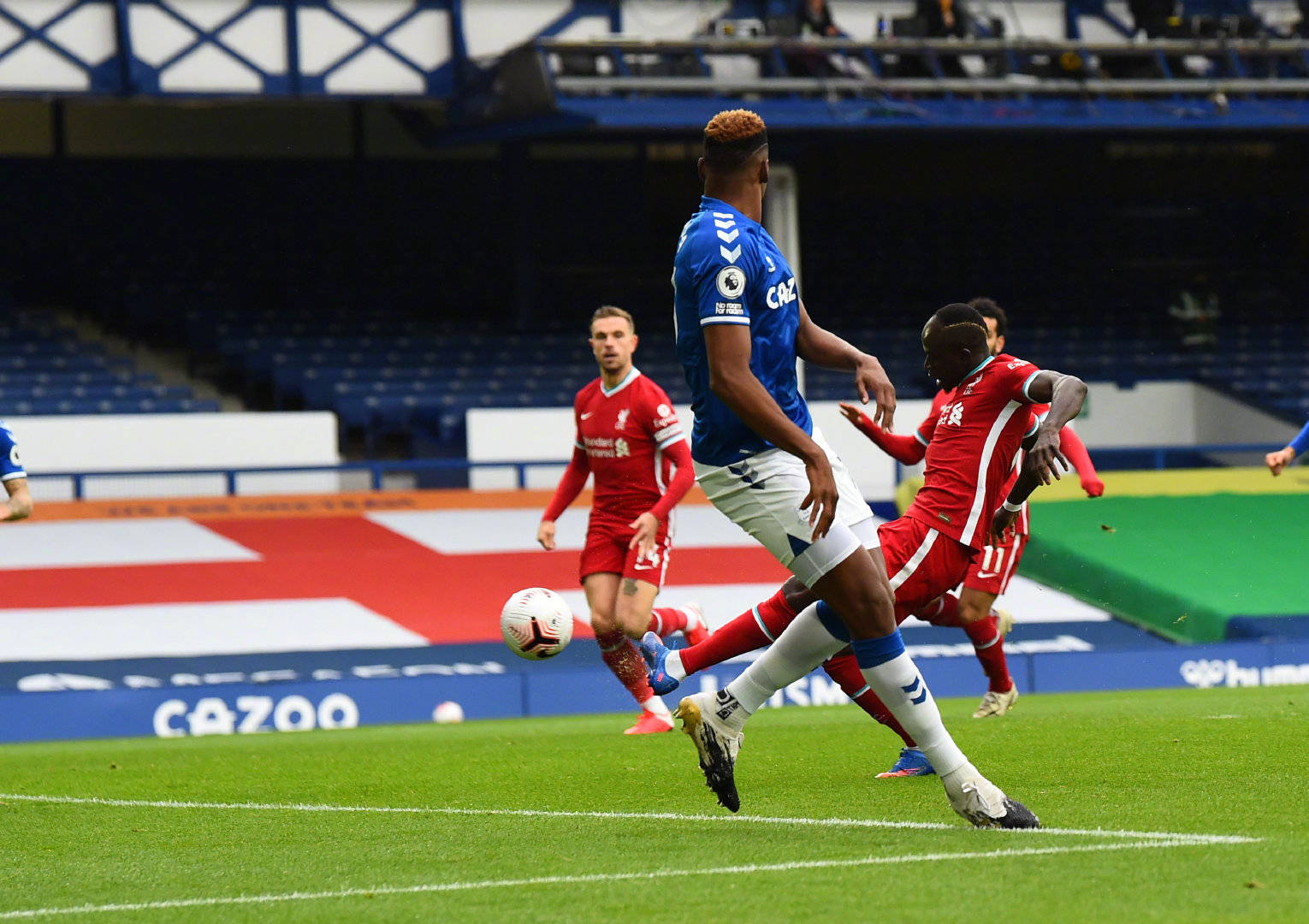 夜夜坚持的 夜夜坚持的